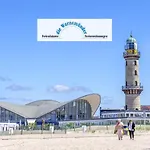 Berringer, Krabbe, Direkt An Der Promenade